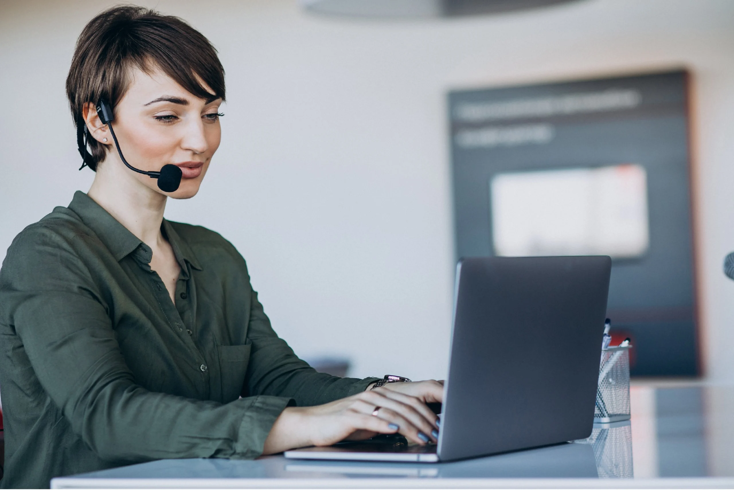 What is a Virtual Receptionist, and How Does it Work?
