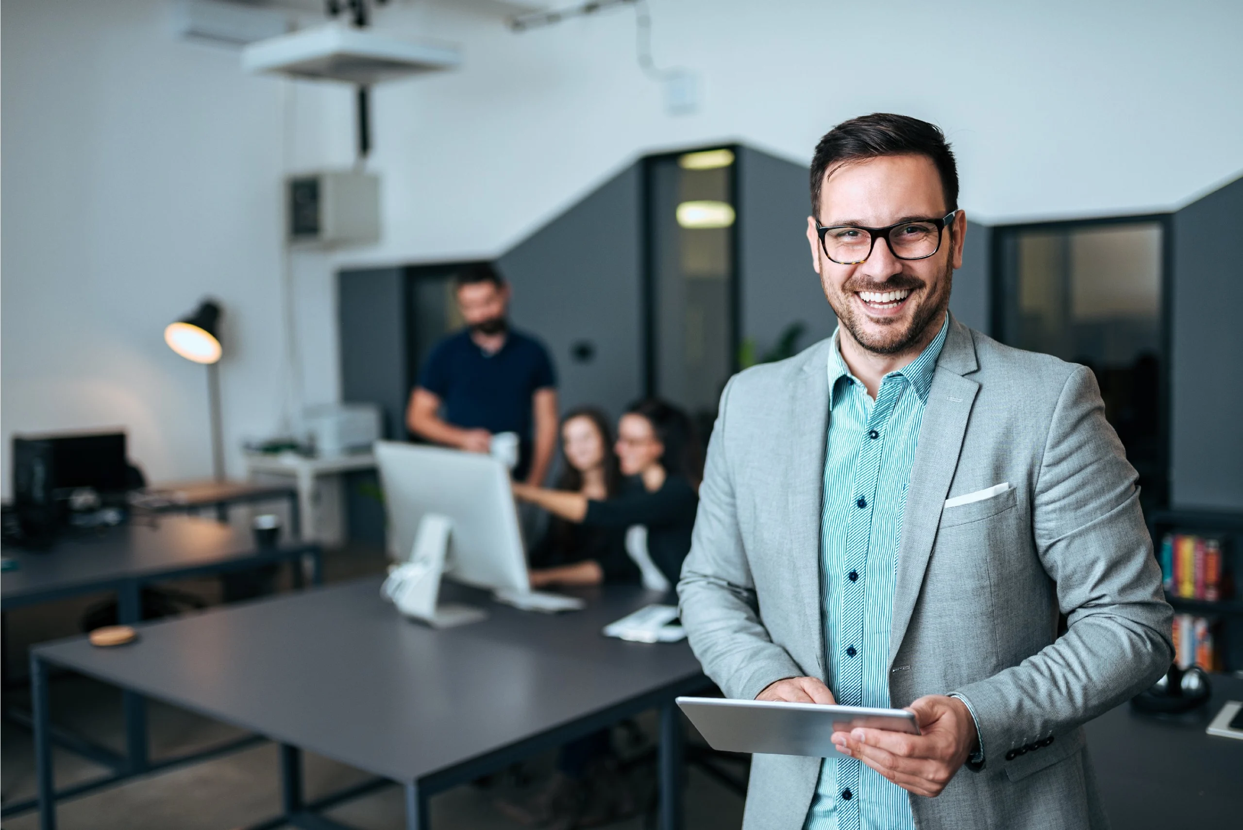 How Can an Answering Service Help you Improve Productivity