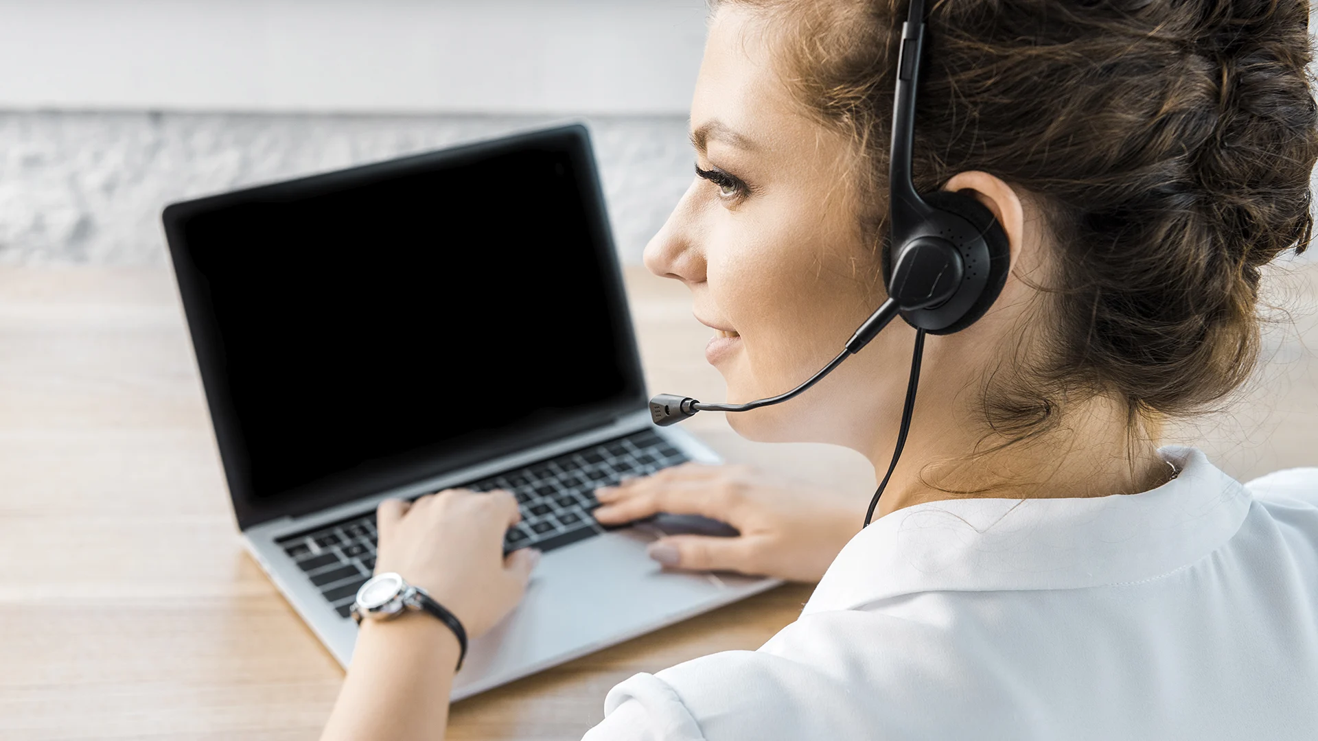 Cutting Costs, Not Corners: The Cost-Effectiveness of Answering Services