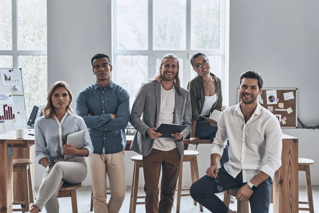 What are the benefits of hiring a small business virtual receptionist?