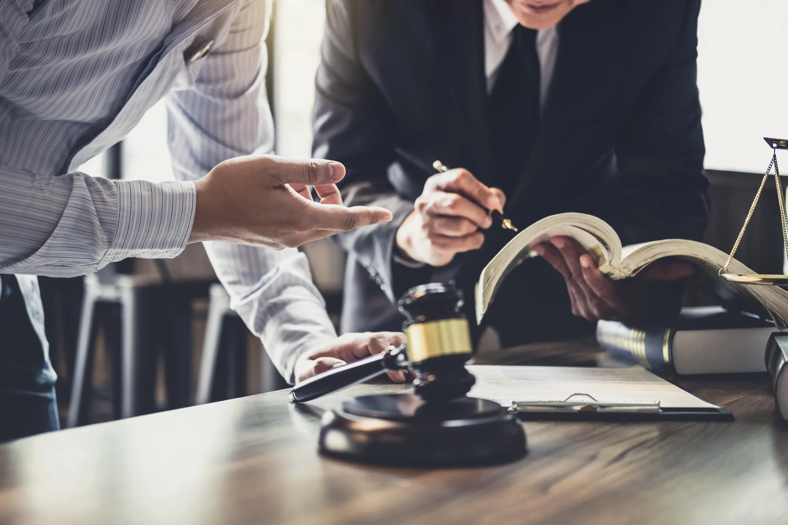Optimizing Work-Life Balance: How Legal Answering Services Empower Attorneys to Achieve Personal and Professional Harmony