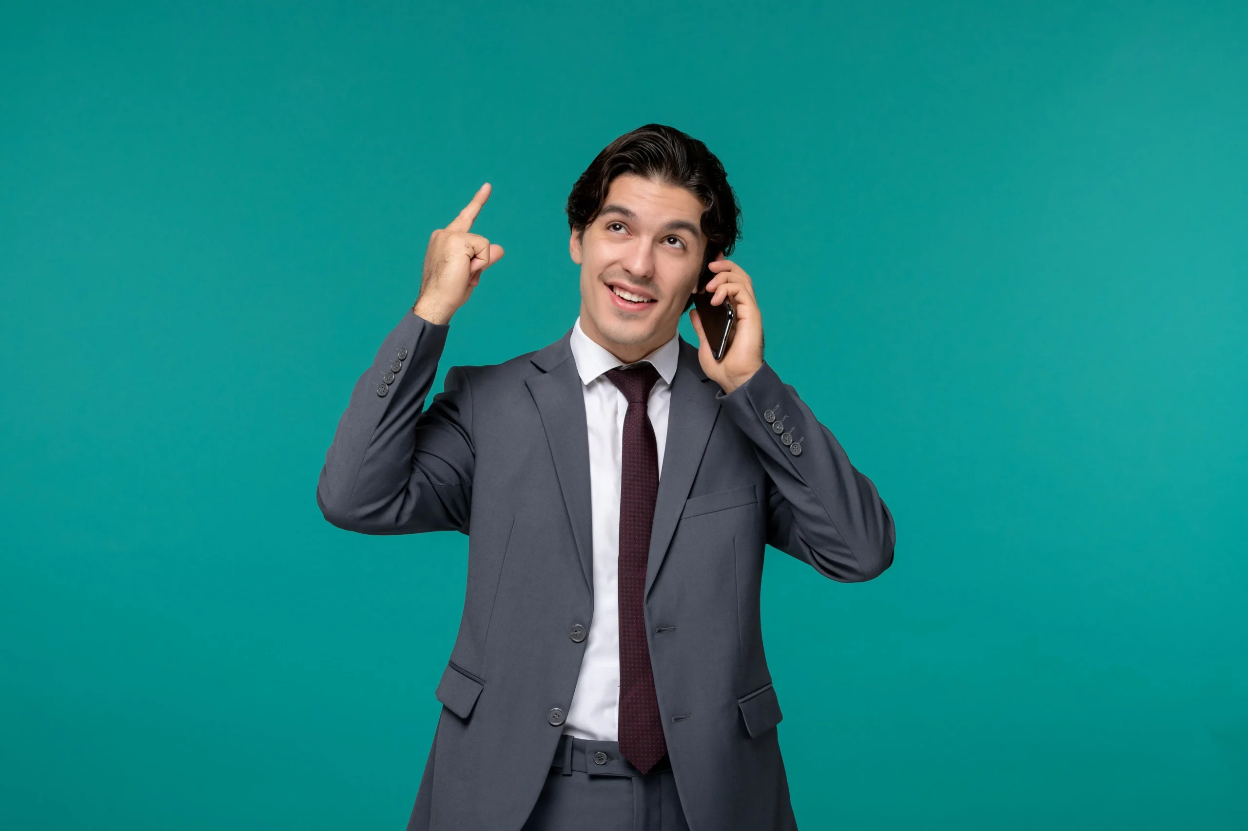 5 Solo Success Strategies: Enhancing Your Legal Practice with Answering Services