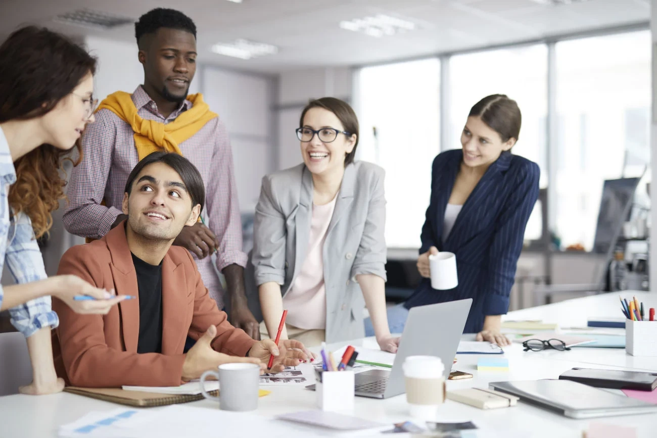 Why We Love Customer Service (And You Should, Too!)